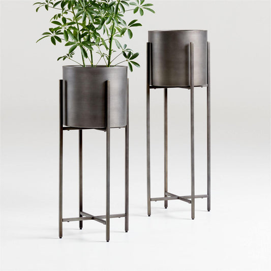 Dundee Indoor/Outdoor Short Planter Stand