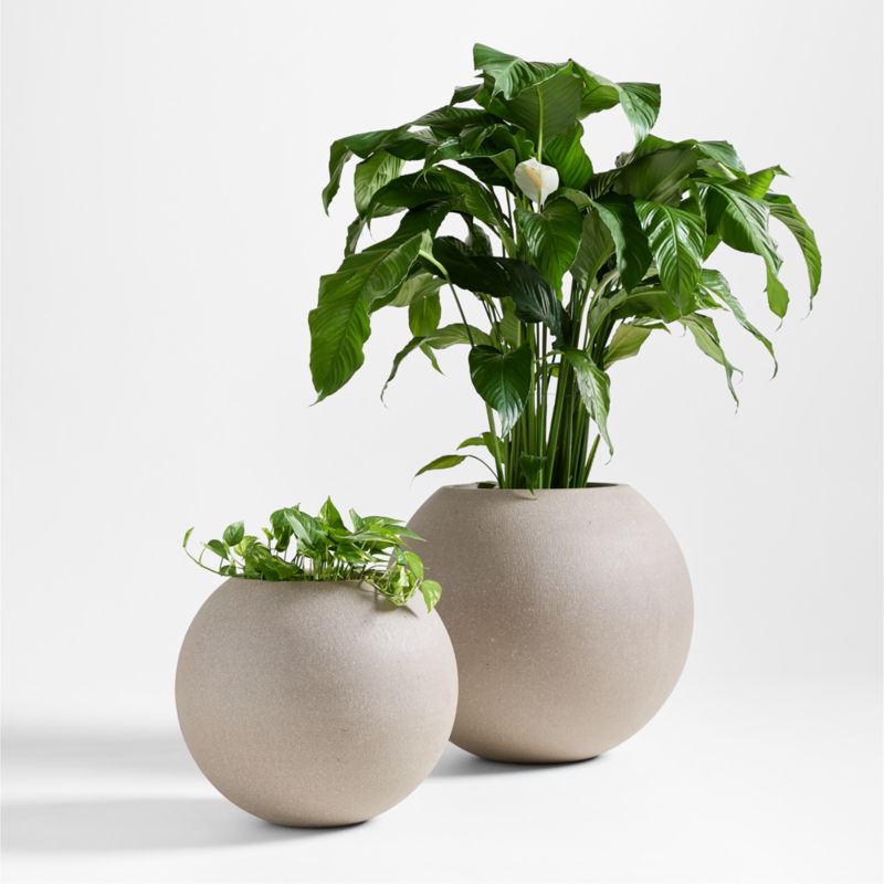 Sphere Large Sand Indoor/Outdoor Planter 26'x22.5'